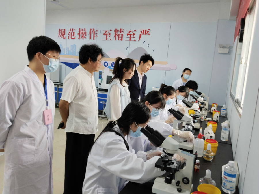 �W(xu��)��У�@�L(f��ng)��